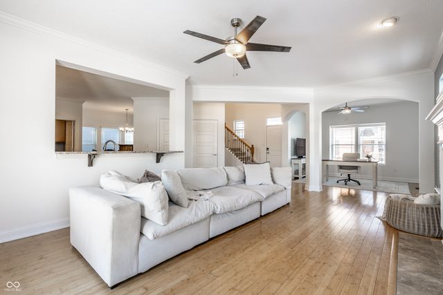 6211 Andrews Way, Whitestown, IN 46075