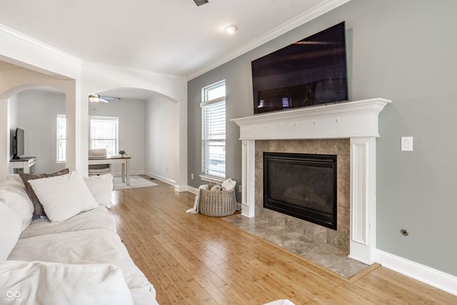 6211 Andrews Way, Whitestown, IN 46075