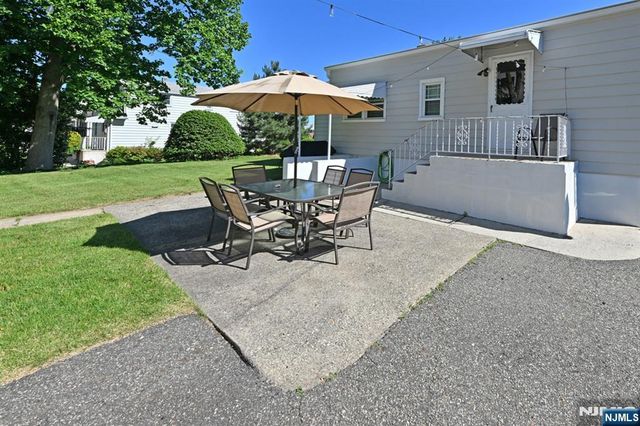 115 Forest Place, Rochelle Park, NJ 07662