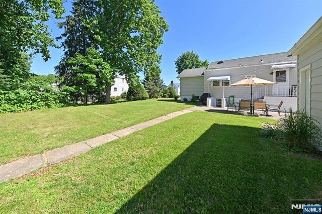 115 Forest Place, Rochelle Park, NJ 07662
