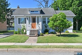 115 Forest Place, Rochelle Park, NJ 07662