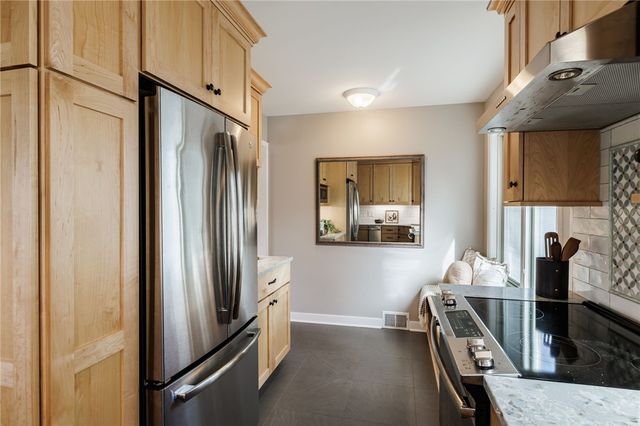 85 Colebourne Road, Rochester, NY 14609