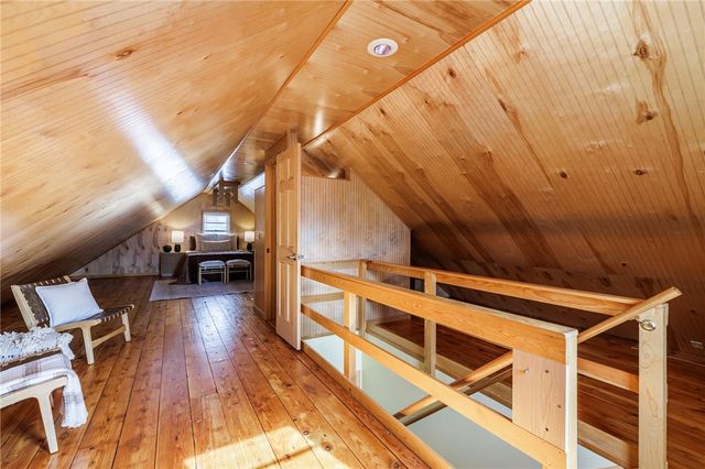 85 Colebourne Road, Rochester, NY 14609