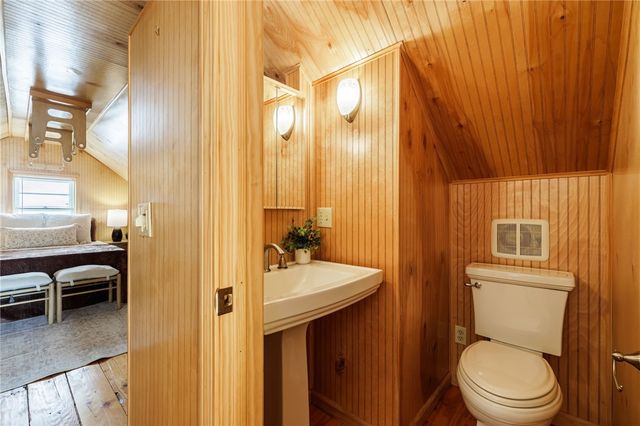 85 Colebourne Road, Rochester, NY 14609