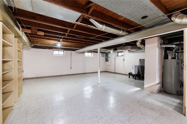 85 Colebourne Road, Rochester, NY 14609