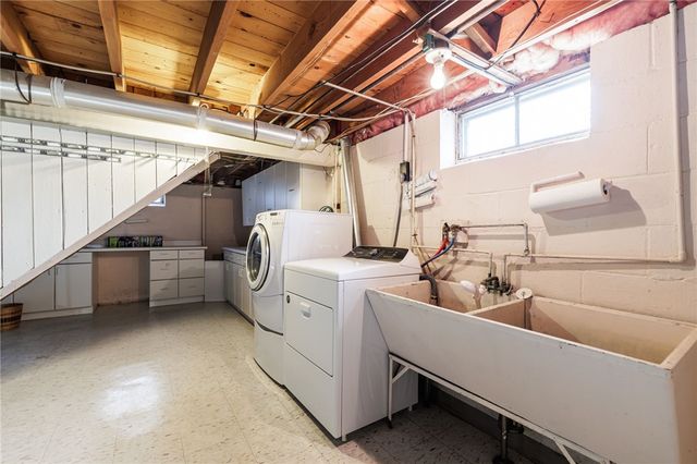 85 Colebourne Road, Rochester, NY 14609