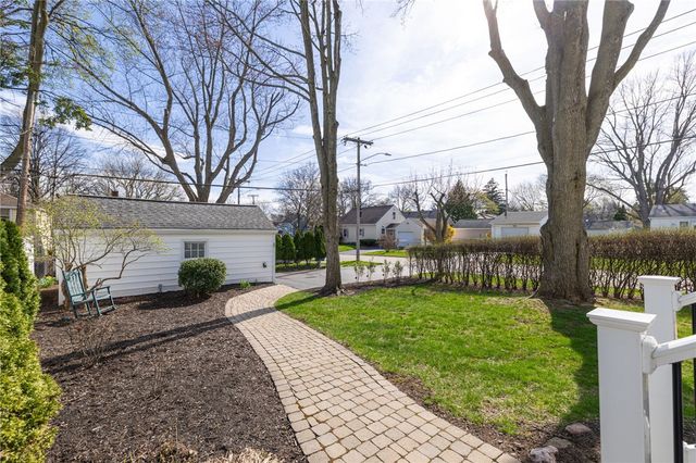 85 Colebourne Road, Rochester, NY 14609