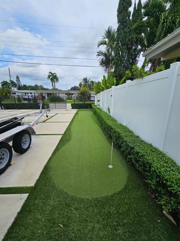 2543 Gulfstream Ln, Fort Lauderdale, FL 33312