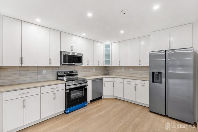 29 Hillsborough Drive B, Monroe, NJ 08831