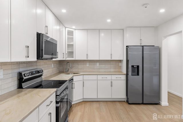 29 Hillsborough Drive B, Monroe, NJ 08831