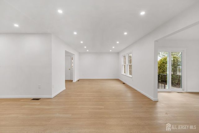 29 Hillsborough Drive B, Monroe, NJ 08831
