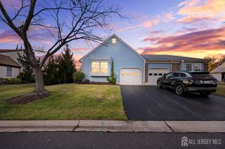 29 Hillsborough Drive B, Monroe, NJ 08831