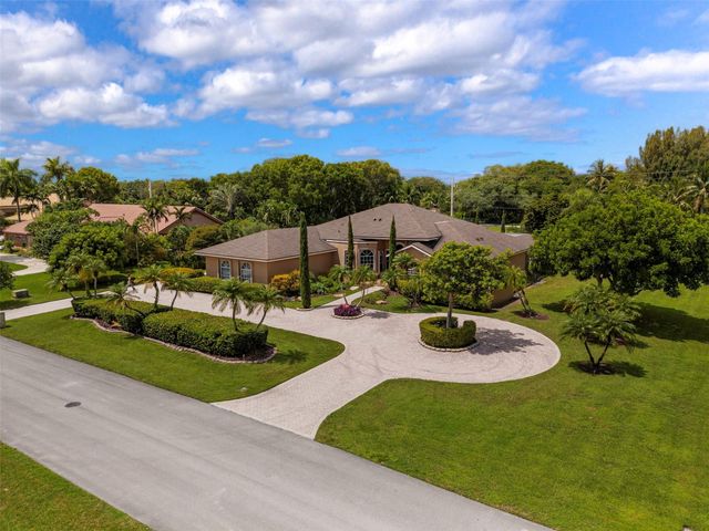 3151 SW 135th Terrace, Davie, FL 33330