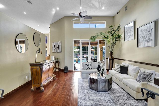 3151 SW 135th Terrace, Davie, FL 33330