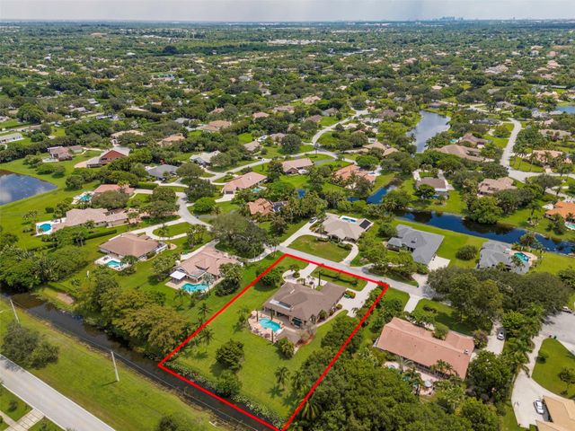3151 SW 135th Terrace, Davie, FL 33330