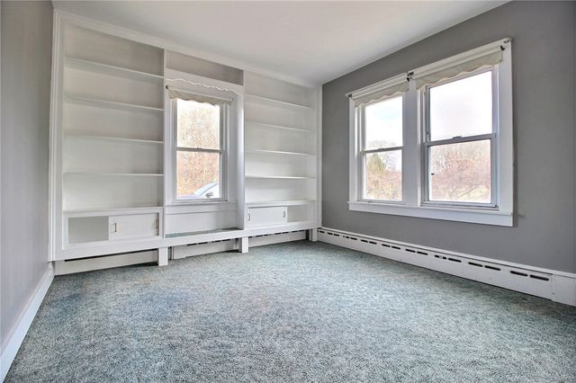 75 Tomaquag Road, Hopkinton, RI 02808