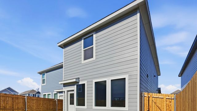 321 Tall Cedar Way, Princeton, TX 75407