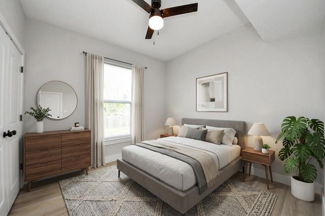 819 E 40th Street, Houston, TX 77022