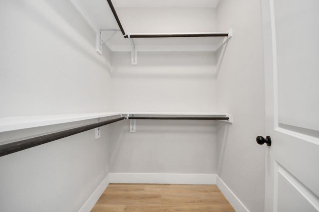 819 E 40th Street, Houston, TX 77022