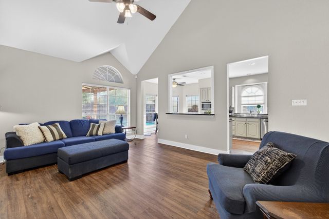 1137 Christopher Lane, Lewisville, TX 75077