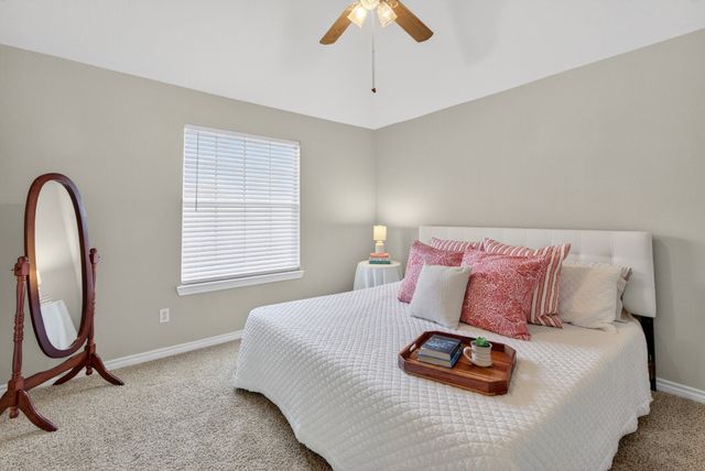 1137 Christopher Lane, Lewisville, TX 75077