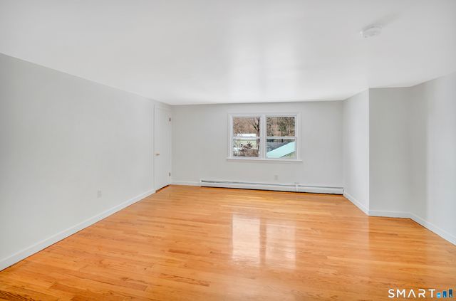 56 North Main Street 4, Beacon Falls, CT 06403