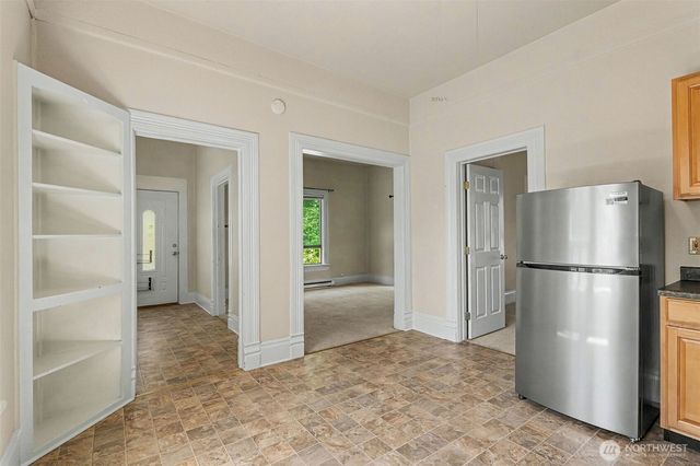 140 S Cambrian Avenue, Bremerton, WA 98312