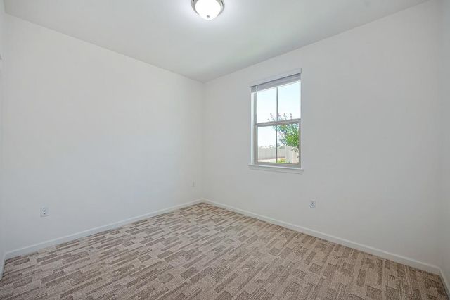 9327 Mystic Lake Aly, Sacramento, CA 95829