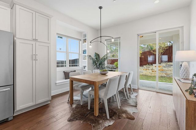 7020 Clifton LN, Austin, TX 78746