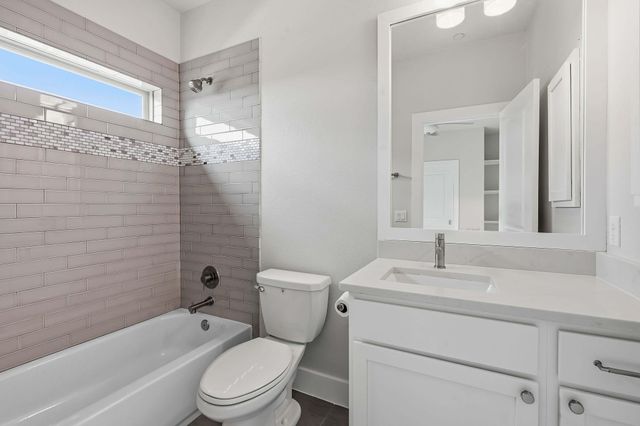 7020 Clifton LN, Austin, TX 78746