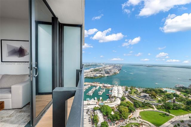 398 NE 5th St 4616, Miami, FL 33132