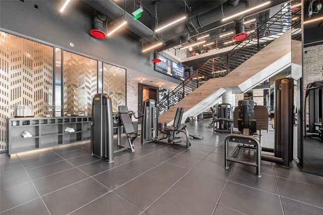 398 NE 5th St 4616, Miami, FL 33132