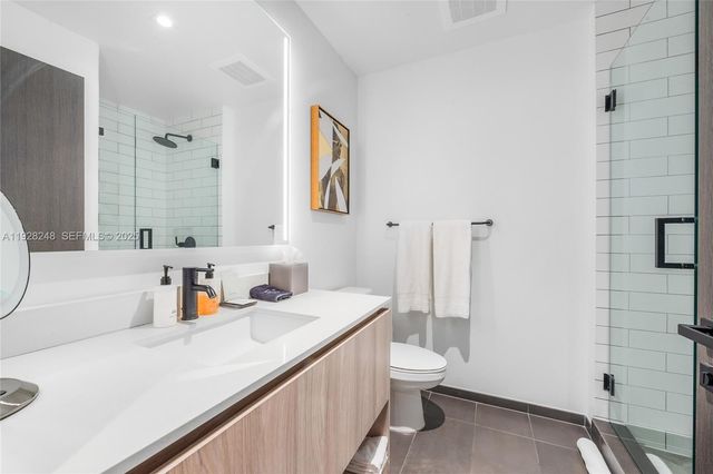 398 NE 5th St 4616, Miami, FL 33132