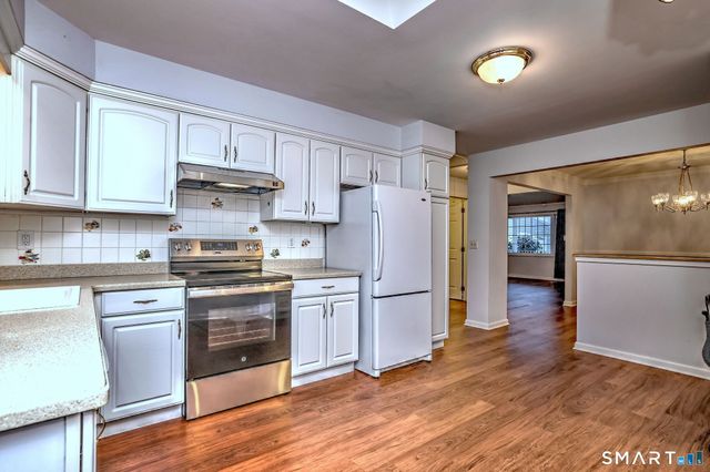 3 Behrens Terrace 3, Monroe, CT 06468