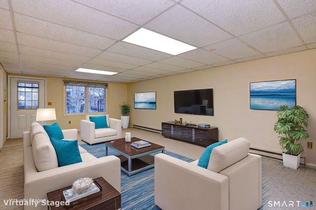 3 Behrens Terrace 3, Monroe, CT 06468