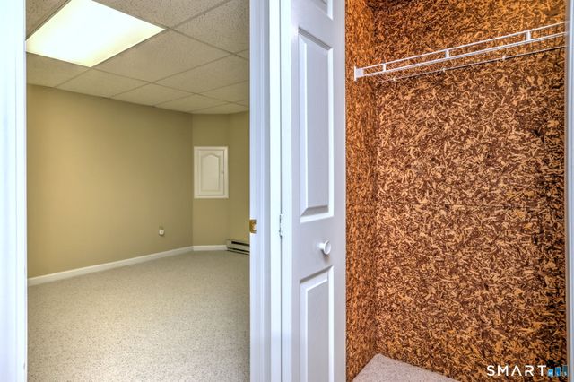 3 Behrens Terrace 3, Monroe, CT 06468