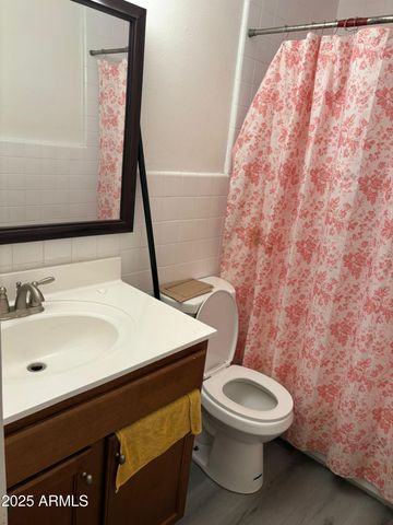 7721 N 63RD Avenue, Glendale, AZ 85301