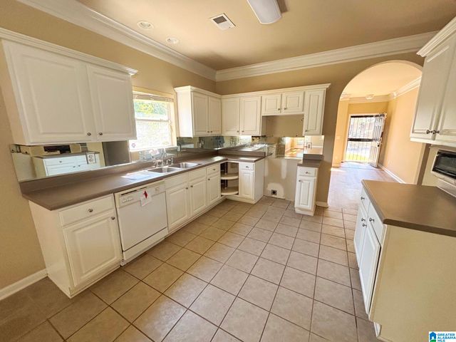 5081 CANTEBURY COURT, Center Point, AL 35215