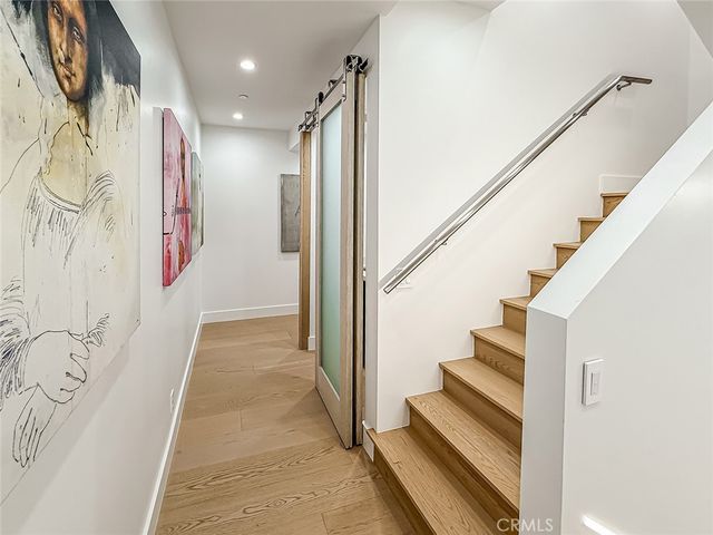 5134 Medina, Woodland Hills, CA 91364