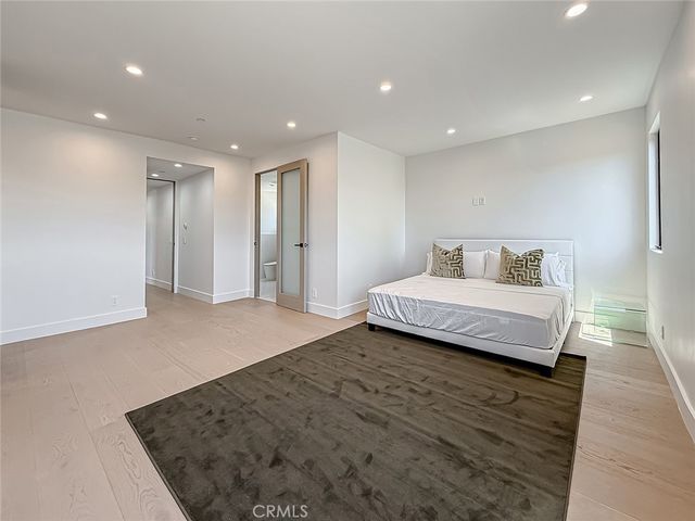 5134 Medina, Woodland Hills, CA 91364
