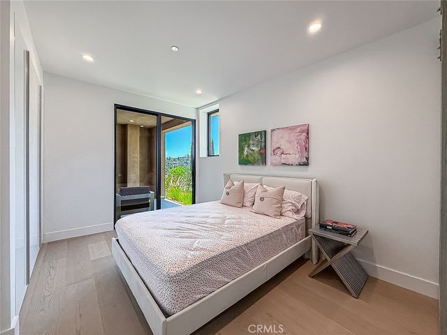 5134 Medina, Woodland Hills, CA 91364