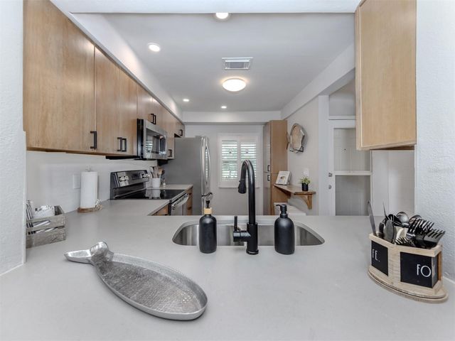 400 MISSION TRAIL E D, Venice, FL 34285