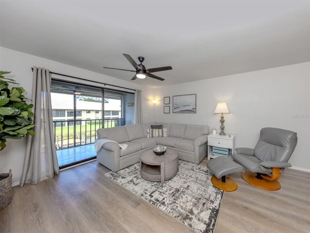 400 MISSION TRAIL E D, Venice, FL 34285