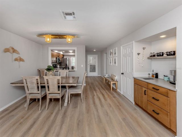 400 MISSION TRAIL E D, Venice, FL 34285