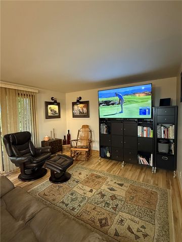 560 S Flagship Drive 7, Salem, SC 29676