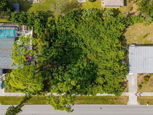 31 W SEMINOLE DRIVE, Venice, FL 34293