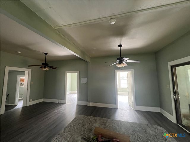 607 N Cleveland Street, Victoria, TX 77901