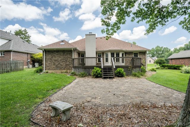 8411 Plum Run Drive, Sellersburg, IN 47172