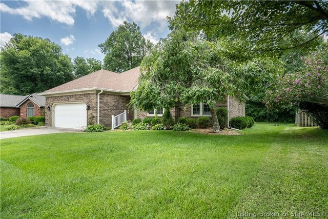 8411 Plum Run Drive, Sellersburg, IN 47172