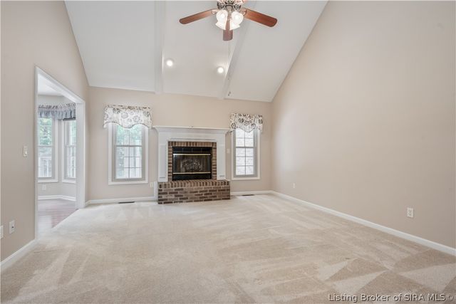8411 Plum Run Drive, Sellersburg, IN 47172